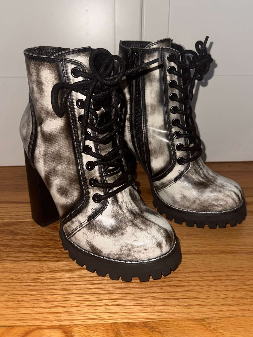 Jeffrey Campbell Legion Metallic Pewter Combat Boots 5.5M